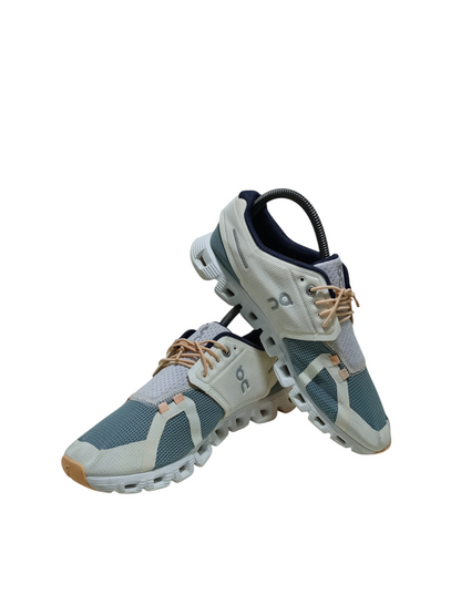 On Cloud 5 Running Push White