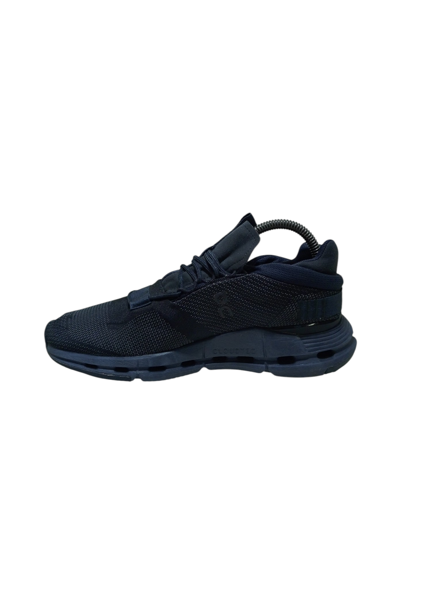 On Cloudnova Black