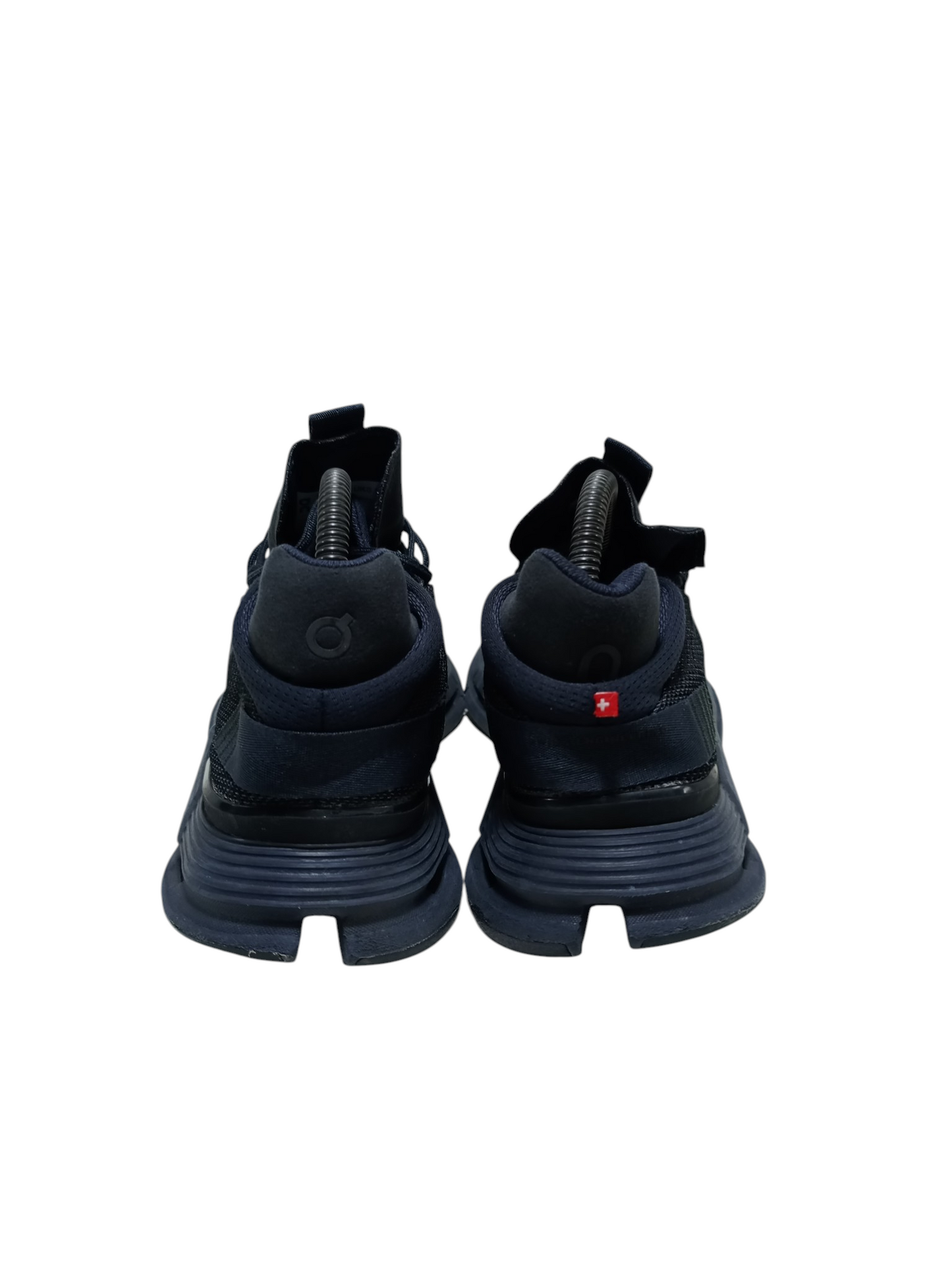 On Cloudnova Black
