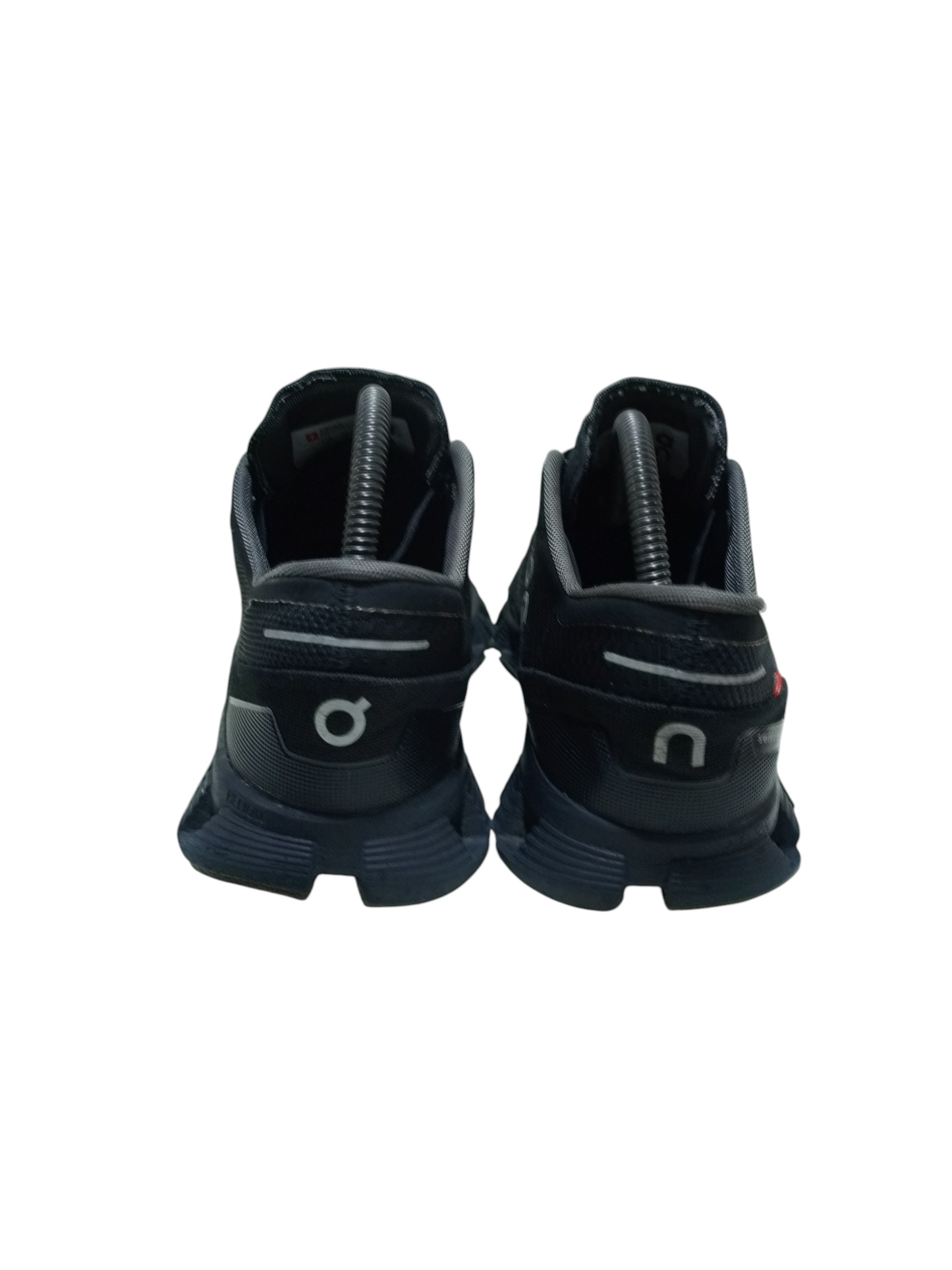 On Cloud 5 Black Swiss