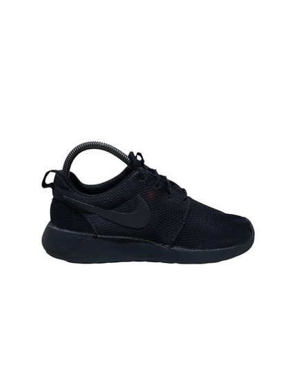 Nike Roshe Run Triple Black