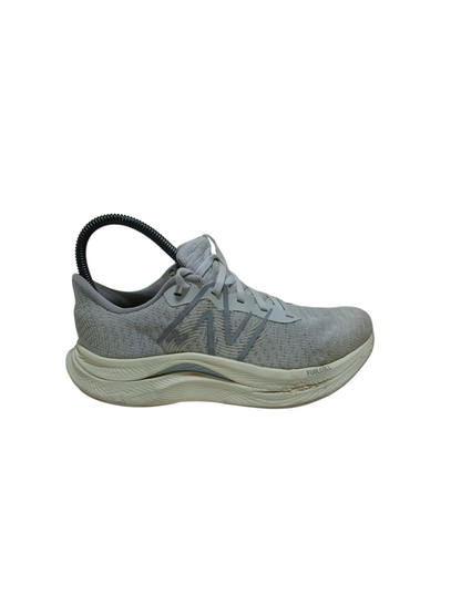 New Balance Fuel Cell Propel v4