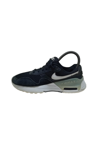 Nike Air Max SYSTM