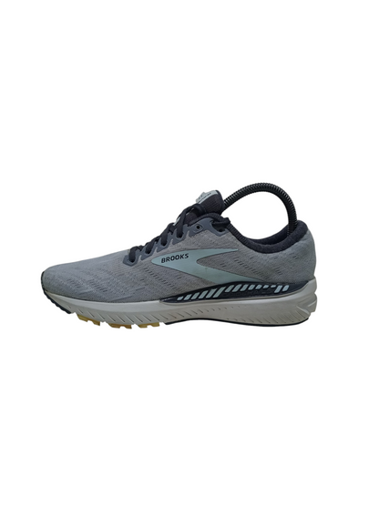 Brooks Ravenna 11 Training