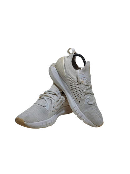 Under Armour HOVR White