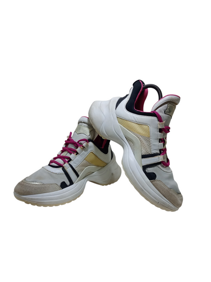 Sisley White Trainer