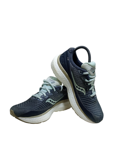 Saucony Triumph 18