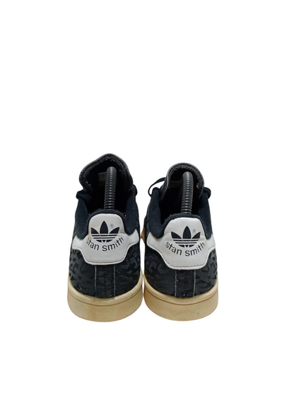 Adidas Black Casual Sneaker