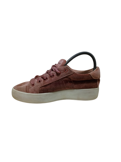 Steve Madden Bertie-V