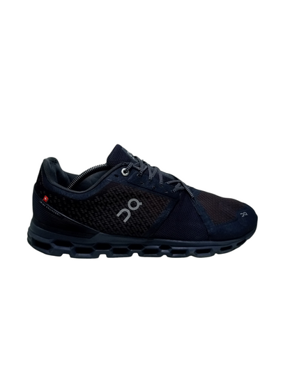 ON Cloudstratus 'Black'