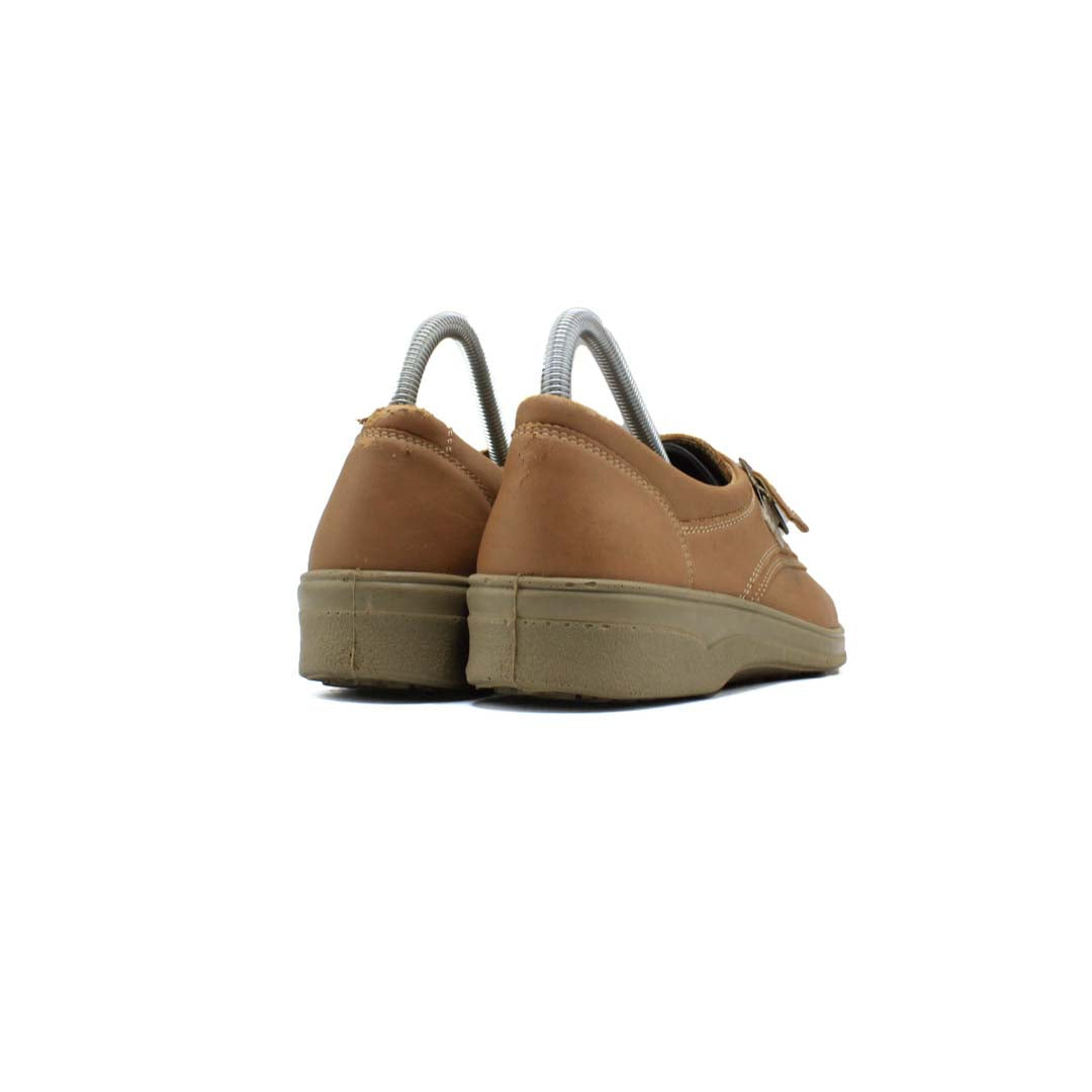 Branded Original Used Pre-Loved Sneakers in Pakistan