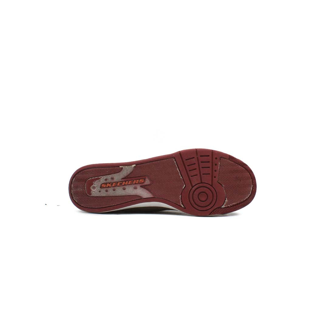 Branded Original Used Pre-Loved Sneakers in Pakistan