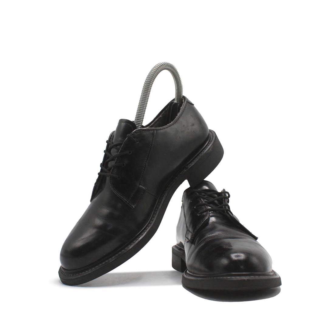 Branded Original Used Pre-Loved Sneakers in Pakistan