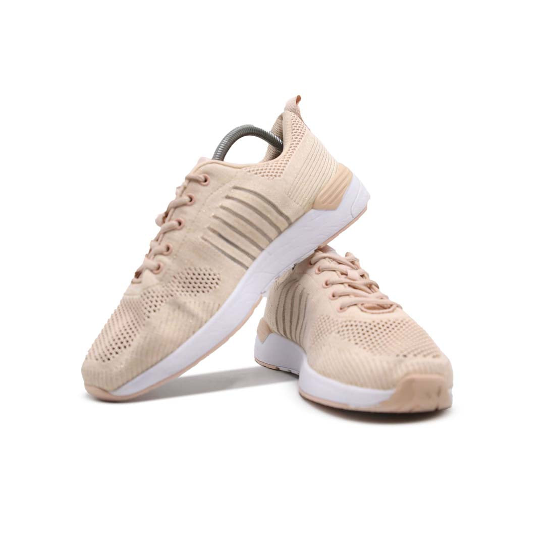 Branded Original Used Pre-Loved Sneakers in Pakistan