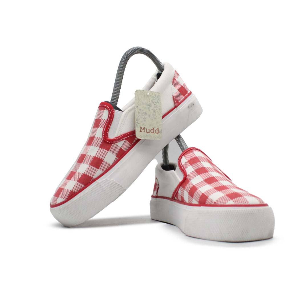 Branded Original Used Pre-Loved Sneakers in Pakistan