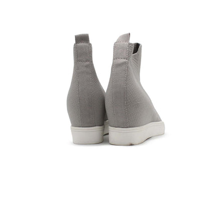 Branded Original Used Pre-Loved Sneakers in Pakistan