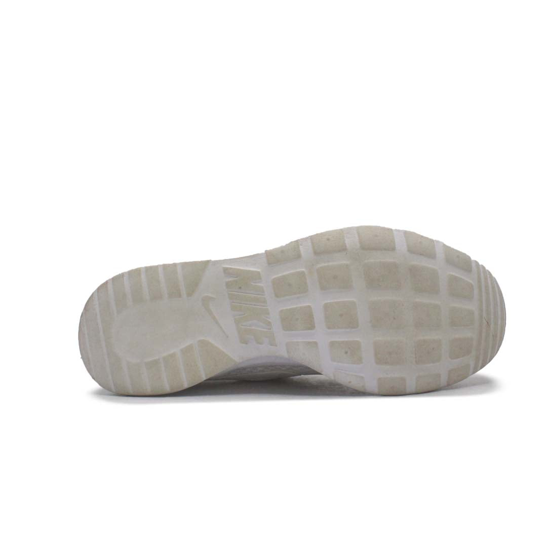Branded Original Used Pre-Loved Sneakers in Pakistan