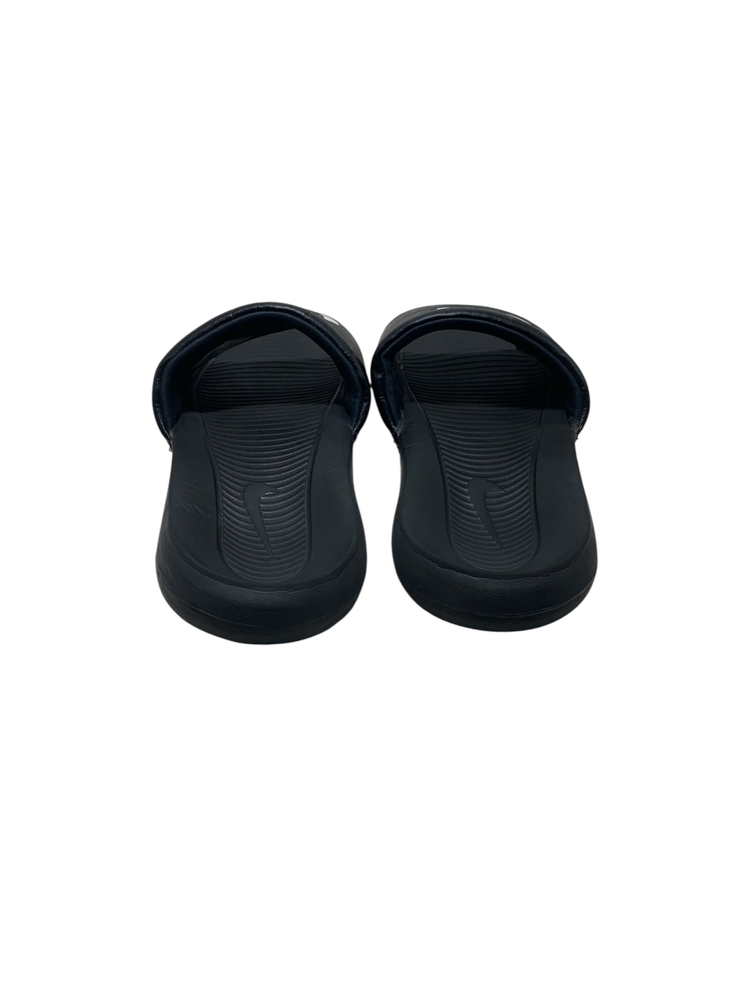 Nike Victori One Black/White