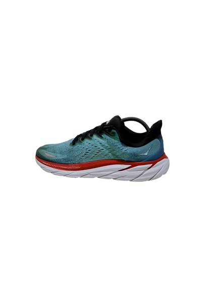 Hoka One Clifton 8