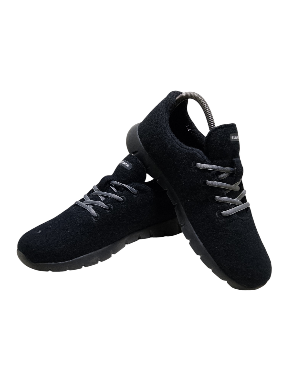 Giesswein Black Shoe