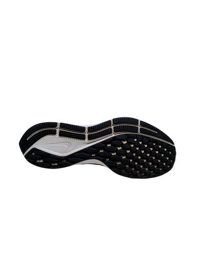 Nike Air Zoom Pegasus 36 black and white