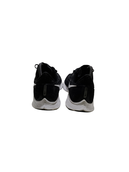 Nike Air Zoom Pegasus 36 black and white