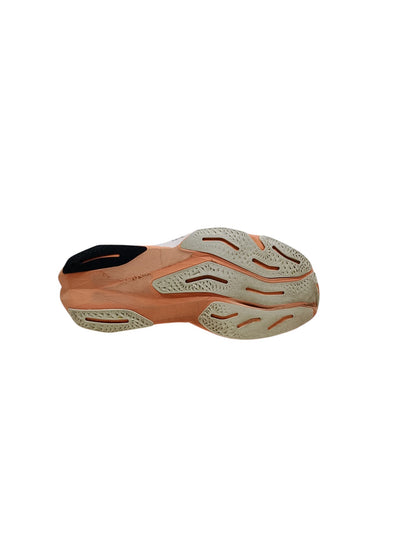 New Balance FuelCell Rebel v4 Orange
