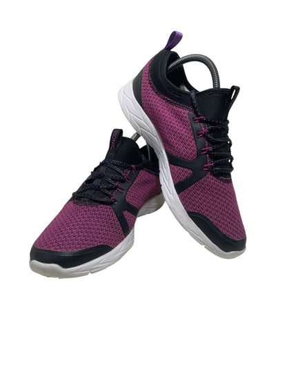 Vionic Walking Shoe