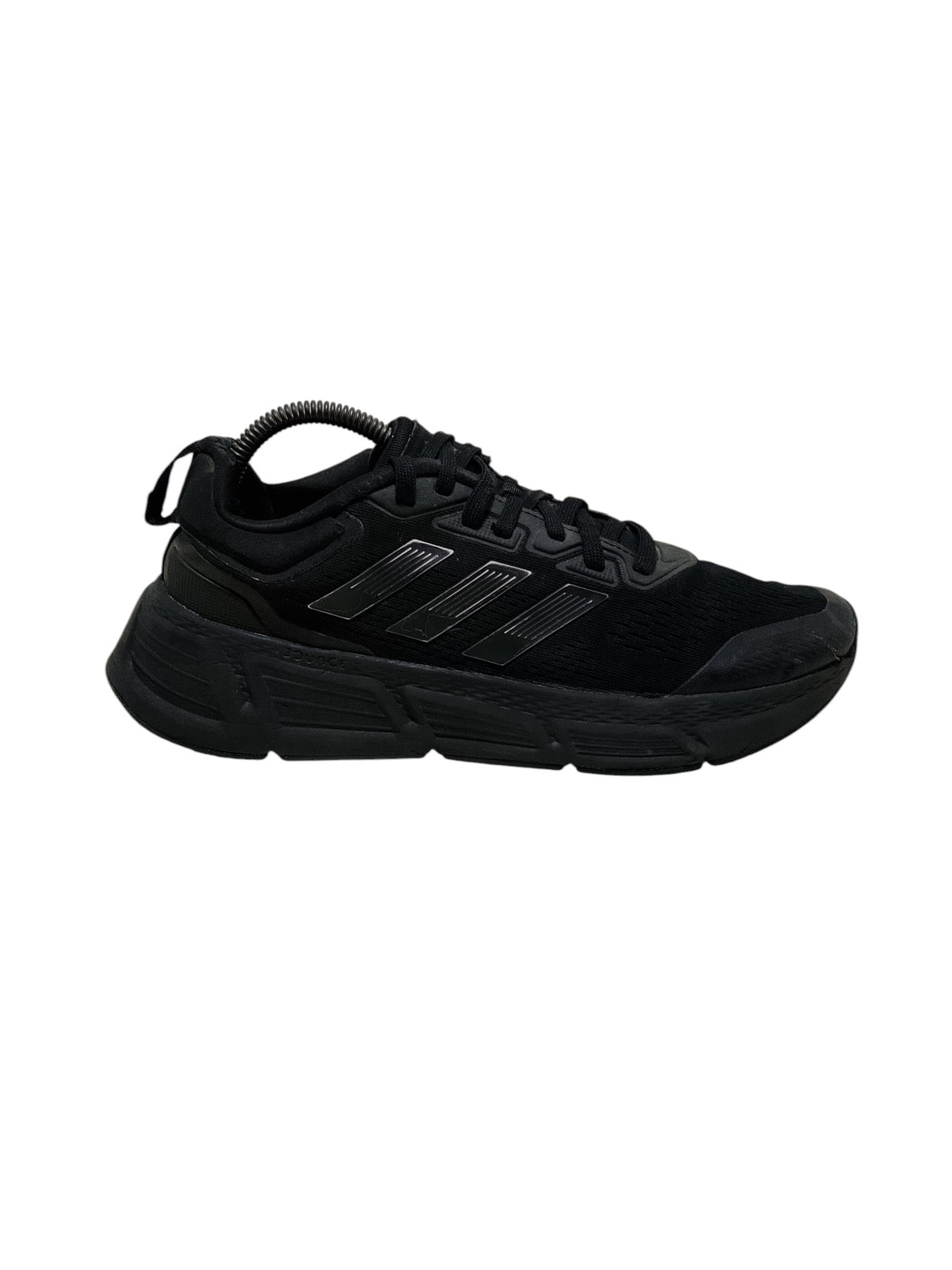 Adidas Questar M
