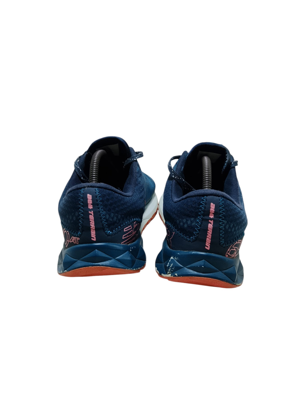 New Balance 690 SpeedRide