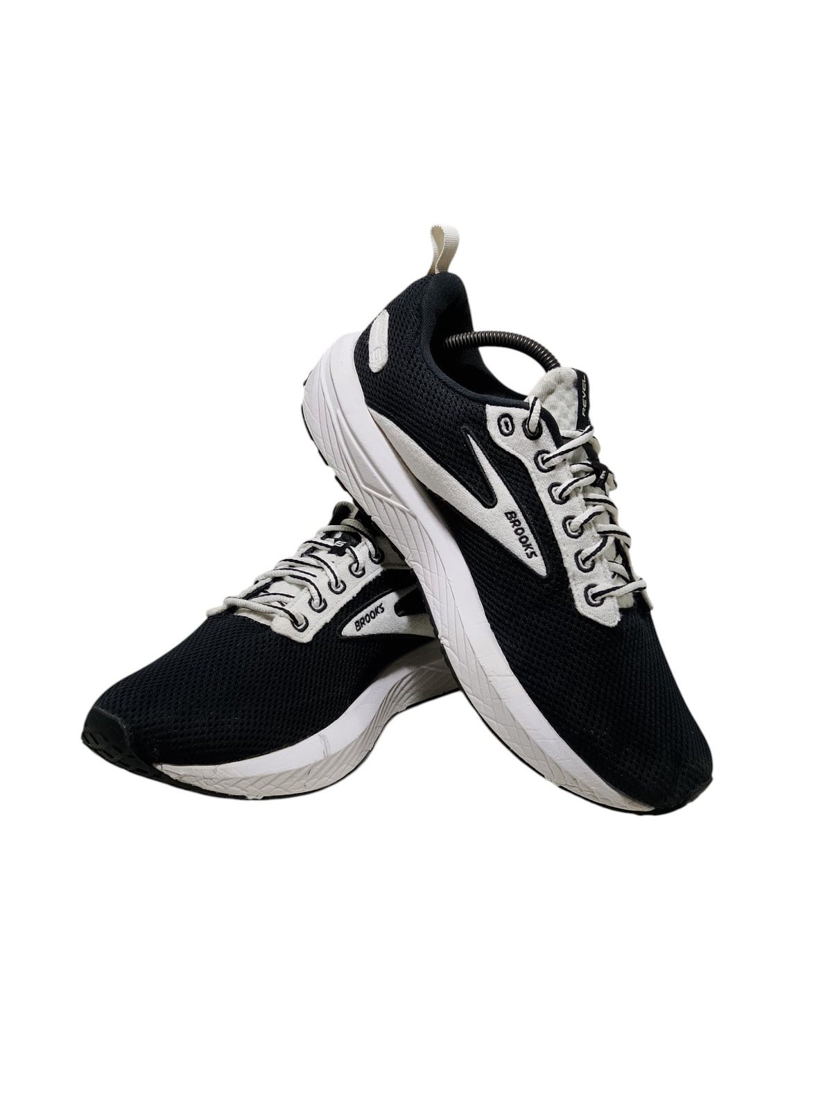 Brooks Men's Revel 6