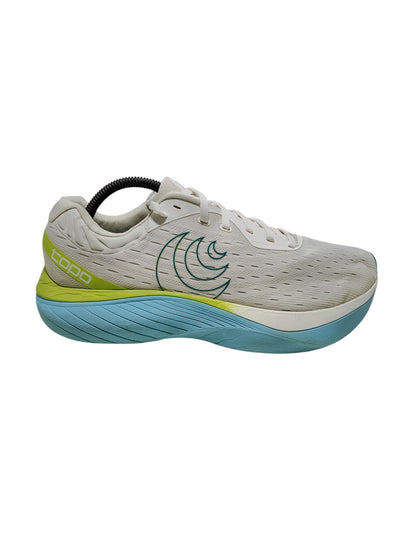Topo Athletic Atmos