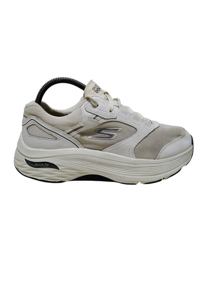 Skechers Max Cushioning Arch Fit Shoe