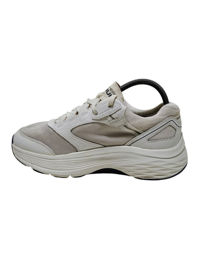 Skechers Max Cushioning Arch Fit Shoe