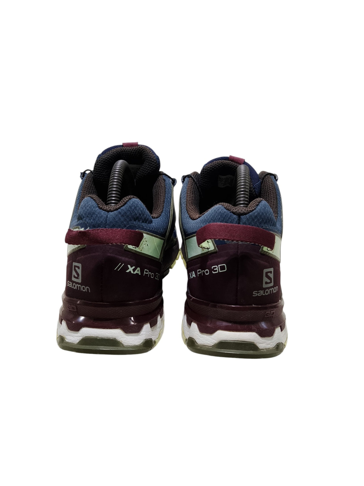 Salomon XA PRO 3D v8 GTX