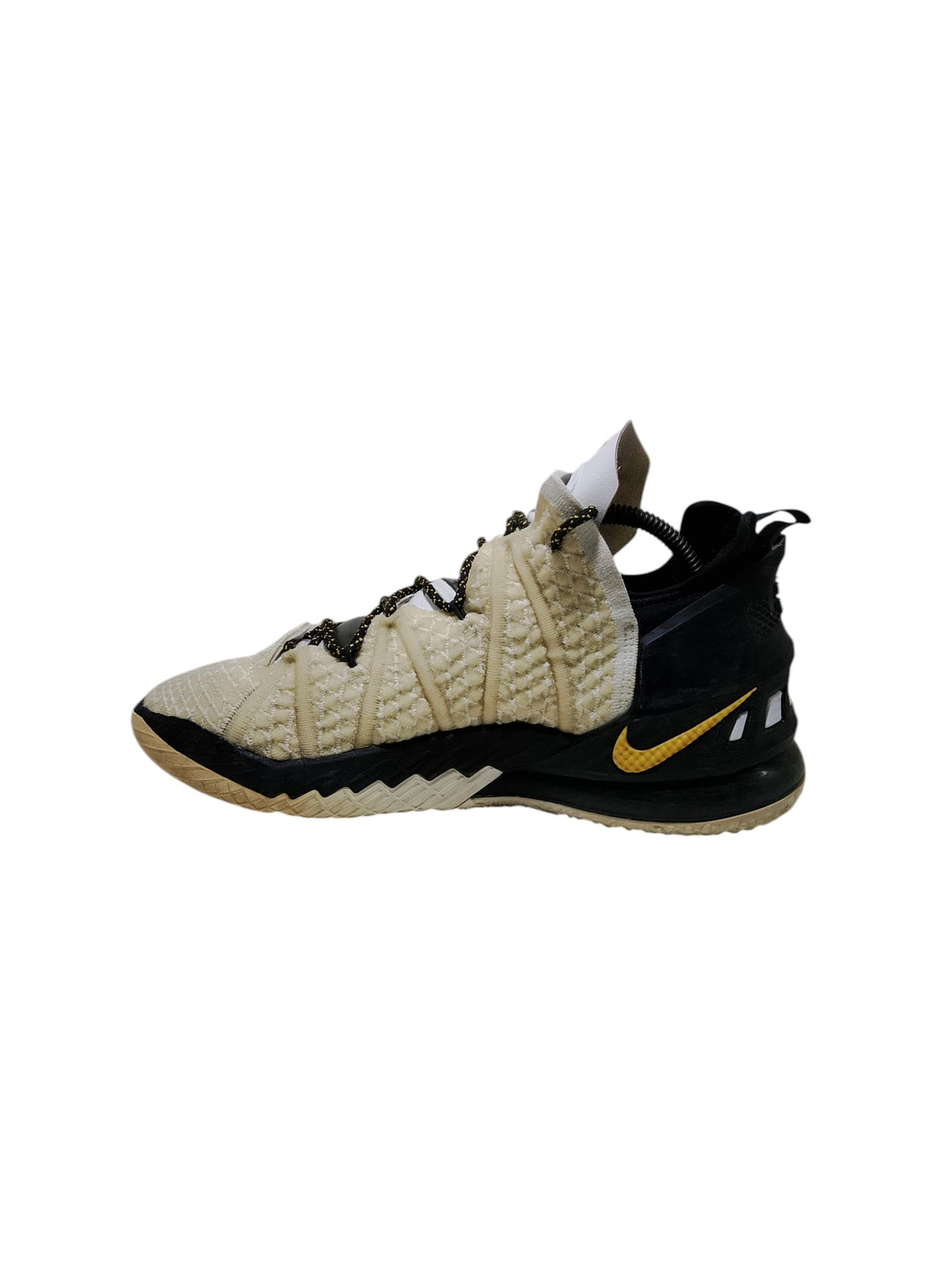 Nike LeBron 18 'Home'