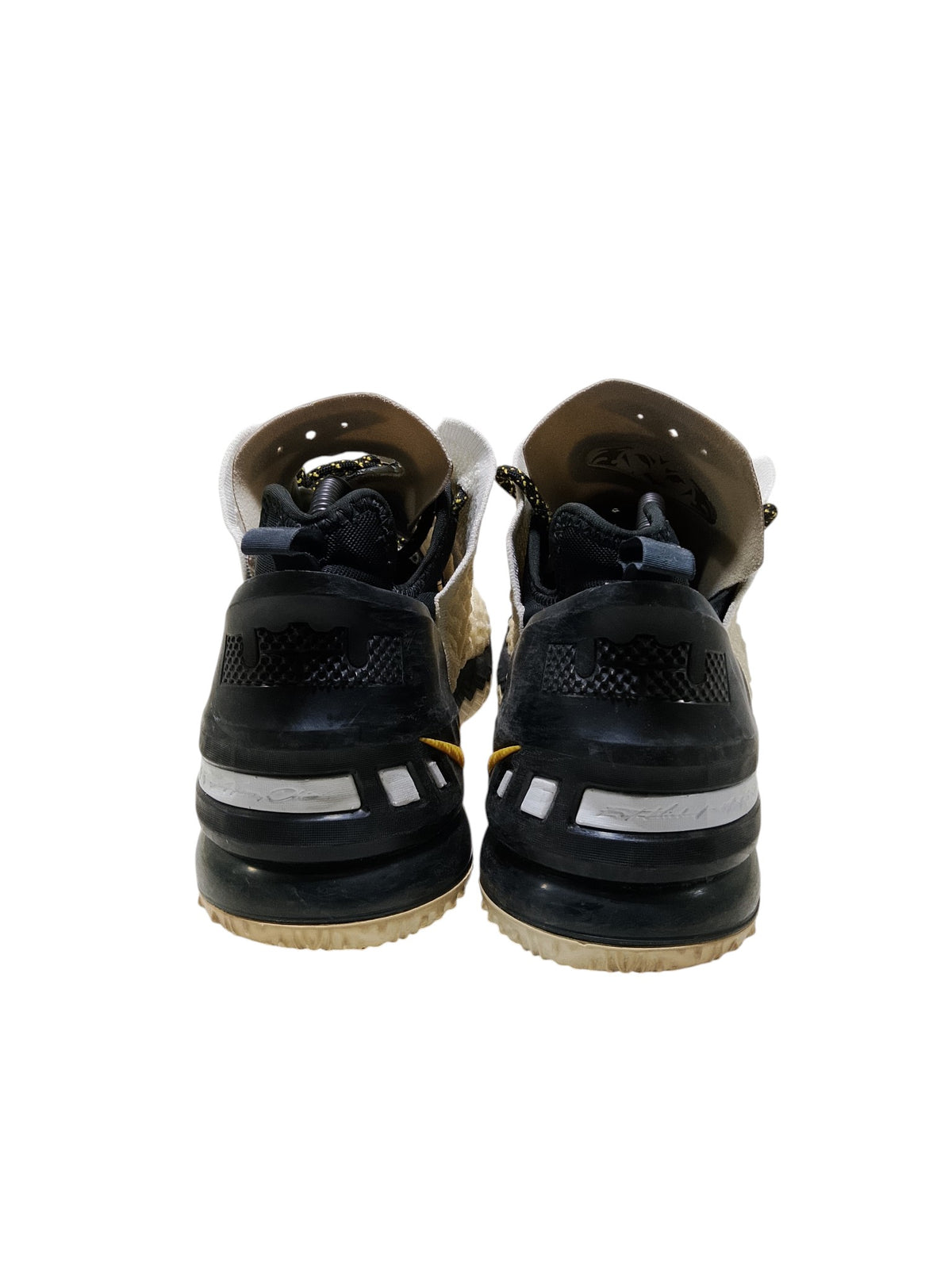 Nike LeBron 18 'Home'