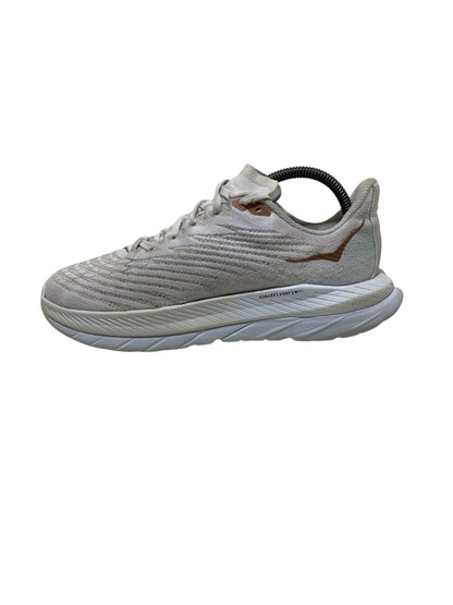 Hoka One One Mach 5