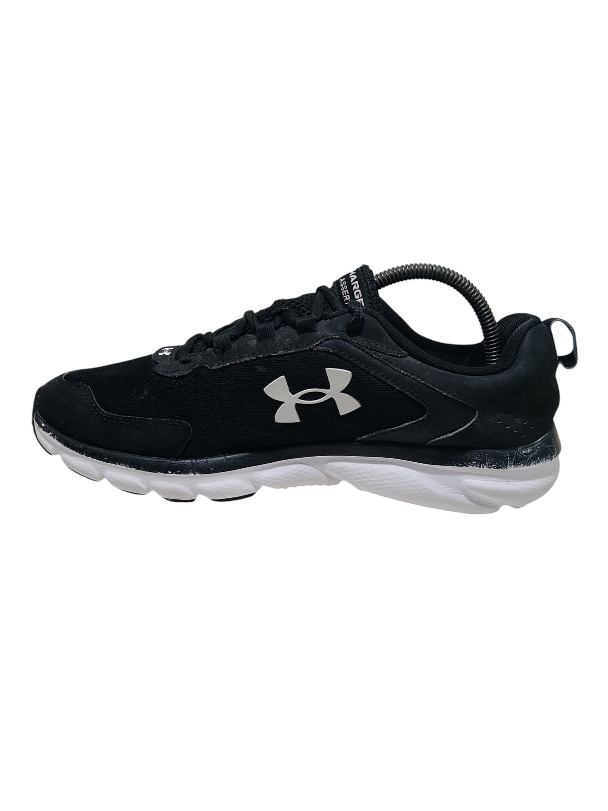 Under Armour Black White Charged Assert 9