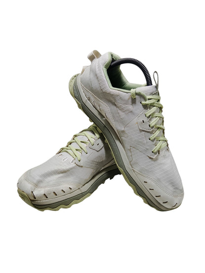 Altra Lone Peak 6