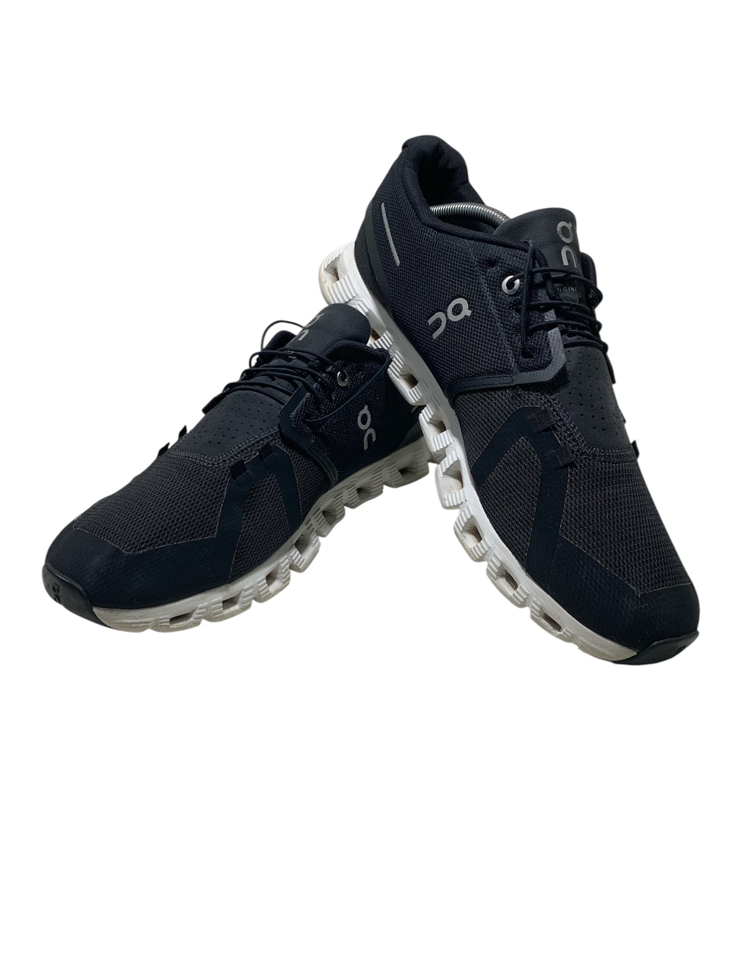 On Cloud 5 Running