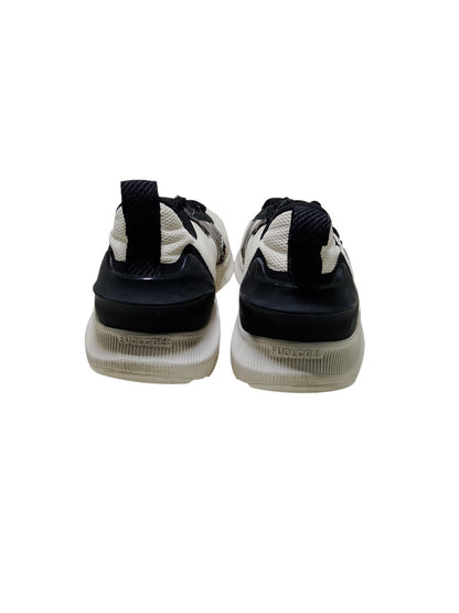 New Balance FuelCell Propel RMX v2