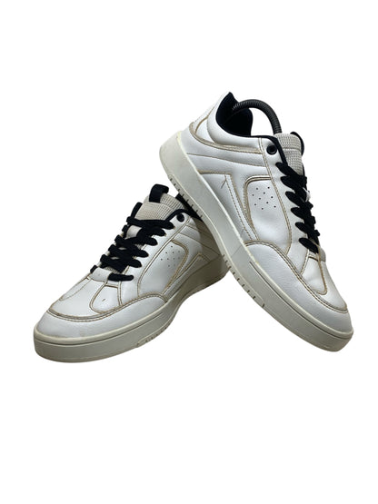 Outfitter White Leather Shoe