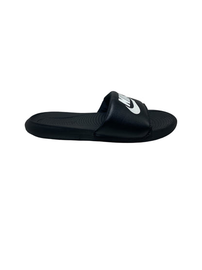 Nike Victori One