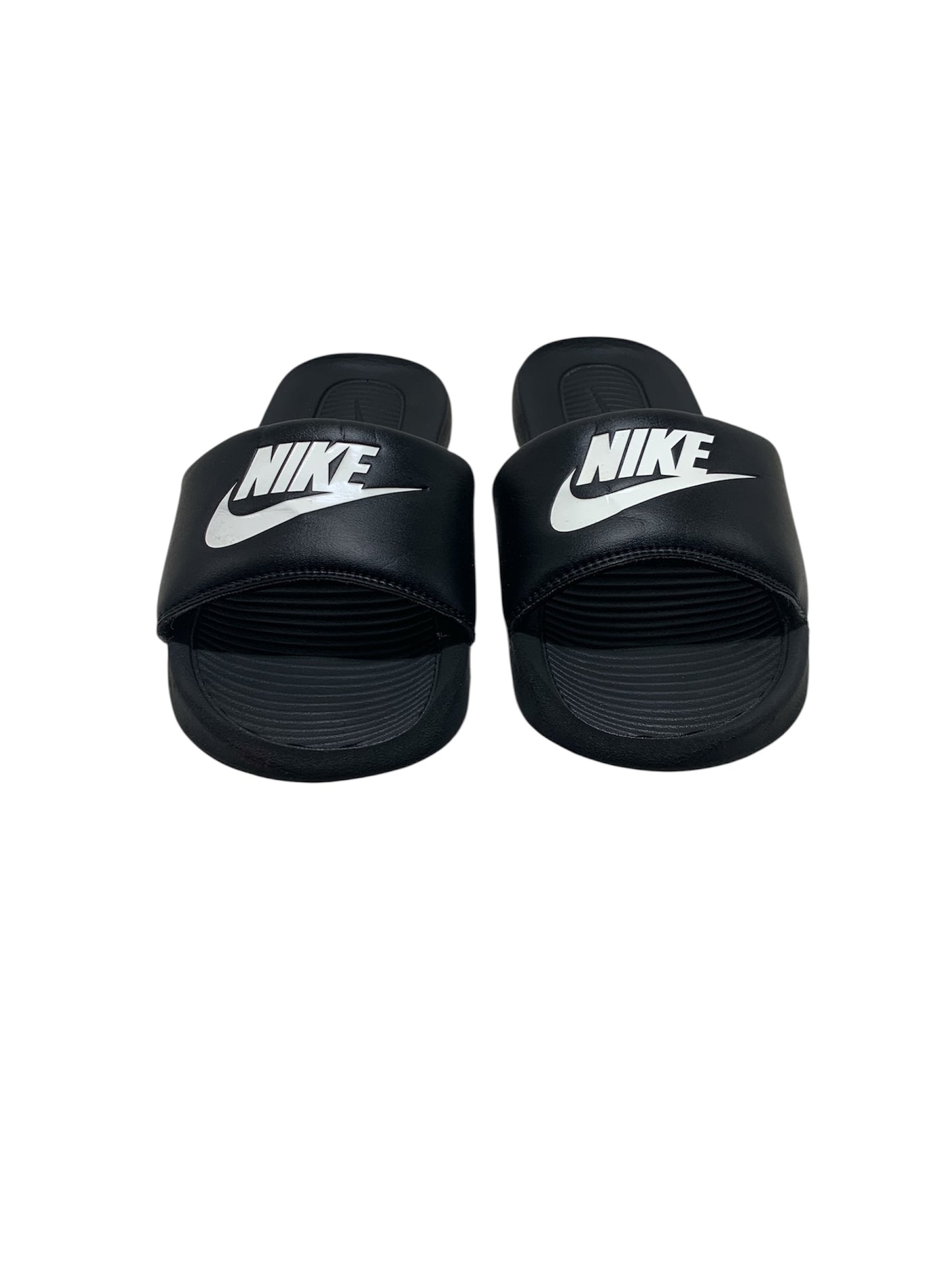 Nike Victori One