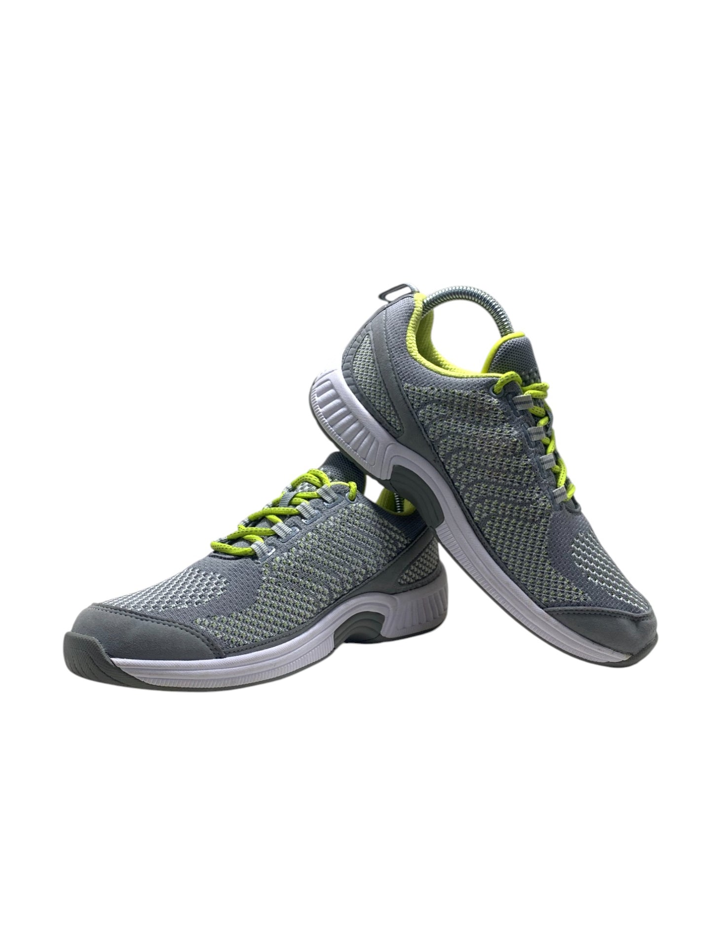 Orthofeet Coral Athletic Shoe