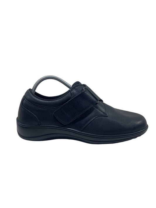 ORTHOFEET ACADIA MEDICATED WALKING SHOE