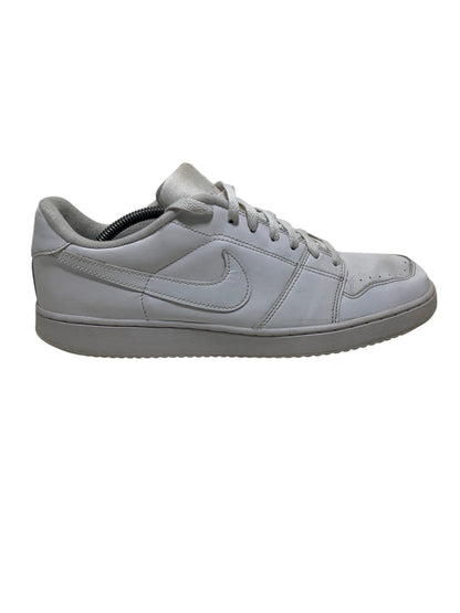 NIKE COURT ROYALE ALL WHITE LEATHER