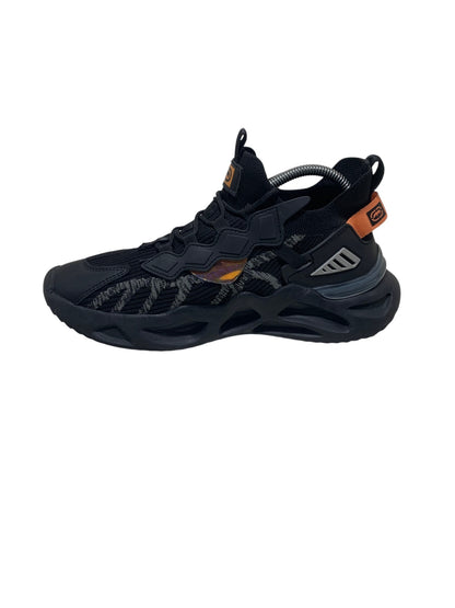 UNLTD Mens Trainer