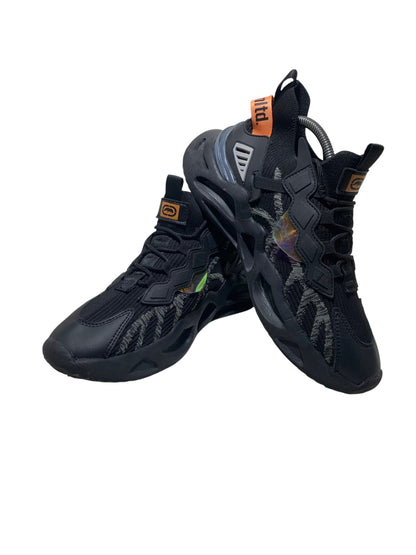 UNLTD Mens Trainer